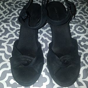 🍁 Womens black faux suede wedges